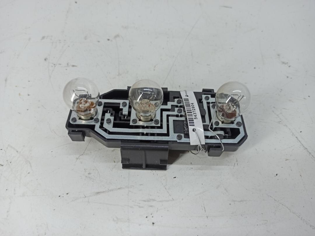 Плата фонаря заднего правого Audi A6 4B/C5 2000, 2.5 л., дизель, МКПП, зелёный, универсал, BL3158B - фото №1