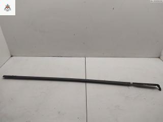 Молдинг стекла двери наружный Opel Astra F [рестайлинг] 1996, 1.6 л., бензин, МКПП, красный, хетчбэк 5 дв.