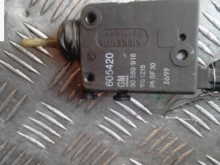 замок лючка топливного бака Opel Zafira 1 поколение (A) 1999, 1.6 л., бензин, МКПП, синий, минивэн, 90589918