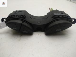 кнопка кондиционера Ford Focus 1 поколение 1999, 1.6 л., i, бензин, МКПП, серый, универсал, 98AG19A954BF