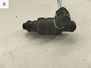 форсунка Volkswagen Golf 4 поколение 1998, 1.6 л., бензин, МКПП, синий, хетчбэк 5 дв., 037906031AA