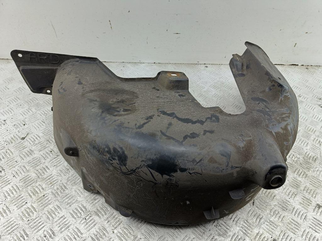 Подкрылок задний правый Peugeot 208 2013, 1.4 л., дизель, хетчбэк 5 дв., 9673769180