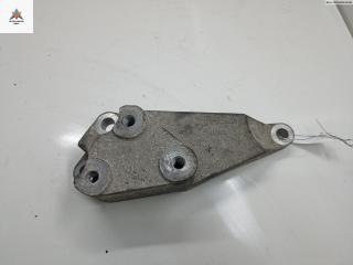 кронштейн КПП Opel Vectra C [рестайлинг] 2005, 1.9 л., дизель, МКПП, чёрный, универсал, 13178660