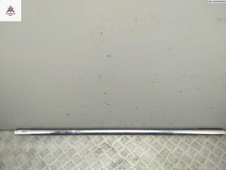 Молдинг стекла двери наружный Ford Focus 3 поколение 2012, 1.0 л., бензин, МКПП, красный, хетчбэк 5 дв.