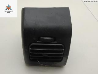 дефлектор обдува салона Volkswagen Golf 3 поколение 1995, 1.6 л., бензин, МКПП, красный, хетчбэк 5 дв., 1H6849704