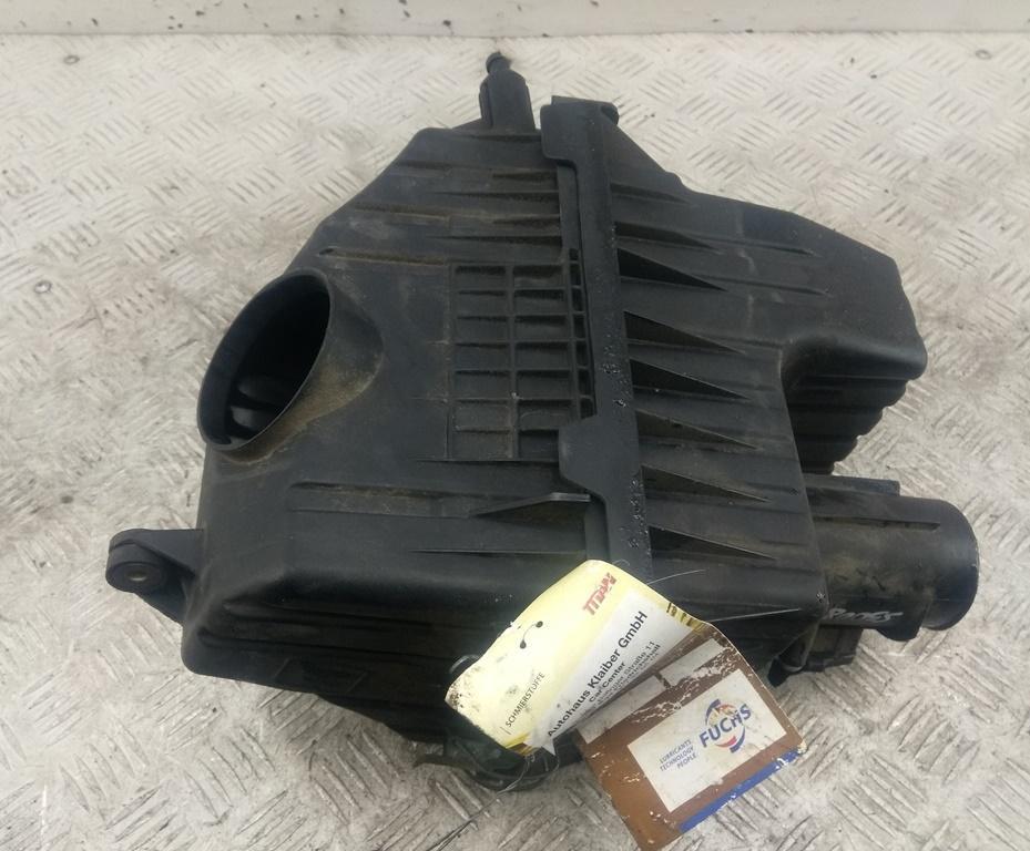 корпус воздушного фильтра Ford Maverick 2004, 2.3 л., бензин, МКПП, серый, внедорожник 5 дв., 5L849662AC