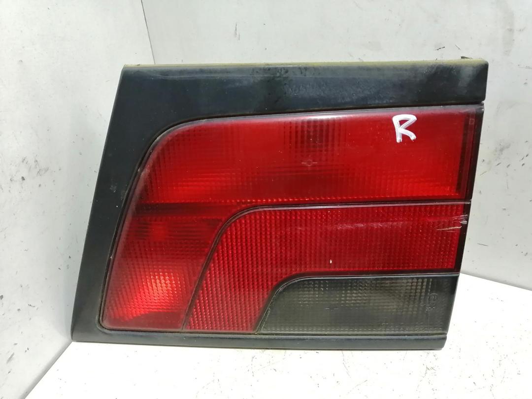 фонарь крышки багажника правый Peugeot 806 1999, 2.1 л., дизель, МКПП, красный, минивэн, 450102