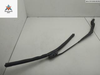 Щеткодержатель (поводок стеклоочистителя) передний Audi A8 D2/4D 1995, 4.2 л., бензин, АКПП, чёрный, седан, 4D1955408B