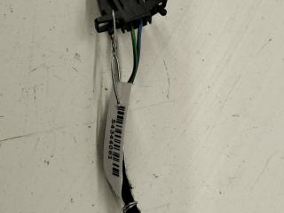 разъем (фишка) проводки Volkswagen Golf 4 поколение 1998, 1.8 л., бензин, МКПП, серый, хетчбэк 5 дв., 1J0972702