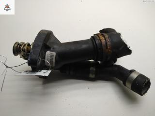 корпус термостата Ford Focus 2 поколение [рестайлинг] 2008, 1.8 л., бензин, МКПП, красный, хетчбэк 5 дв.