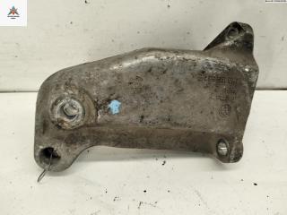 кронштейн КПП Volkswagen Golf 3 поколение 1994, 1.6 л., бензин, МКПП, синий, хетчбэк 3 дв., 1H0199354E