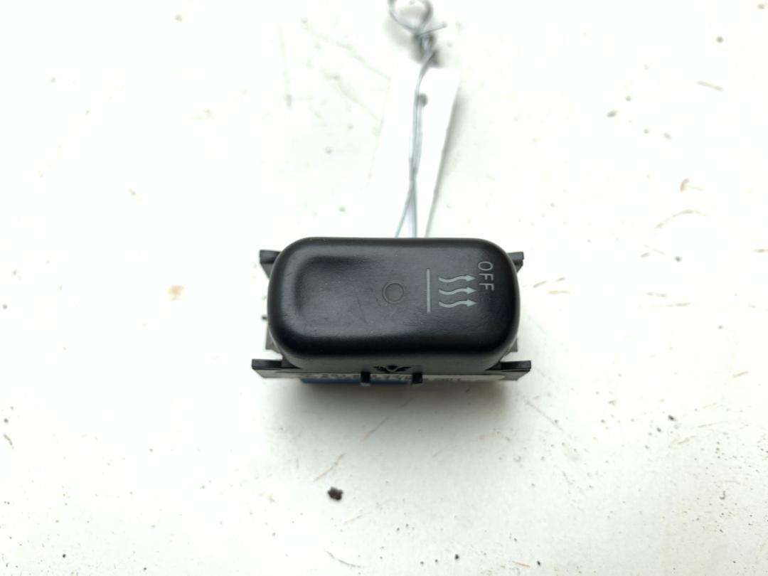 кнопка (выключатель) Mercedes-Benz S-Class W220 2001, 3.2 л., дизель, АКПП, серый, седан, 2208211958