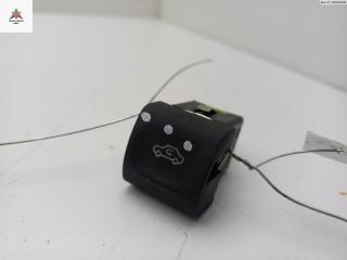 кнопка (выключатель) Opel Omega B 1996, 2.0 л., бензин, МКПП, синий, универсал, 90508287