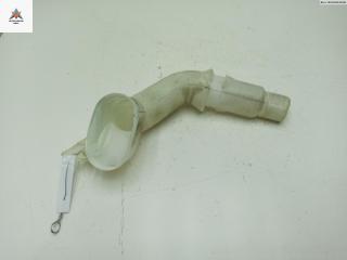 горловина бачка омывателя Renault Megane 1 поколение 1996, 1.6 л., бензин, МКПП, красный, хетчбэк 5 дв., 7701672730