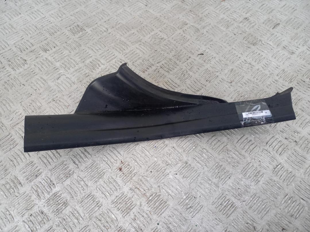 Накладка на порог внутренняя (салона) BMW X3 E83 2004, 3.0 л., бензин, АКПП, серый, внедорожник 5 дв., 3402061, 51473402061 - фото №1