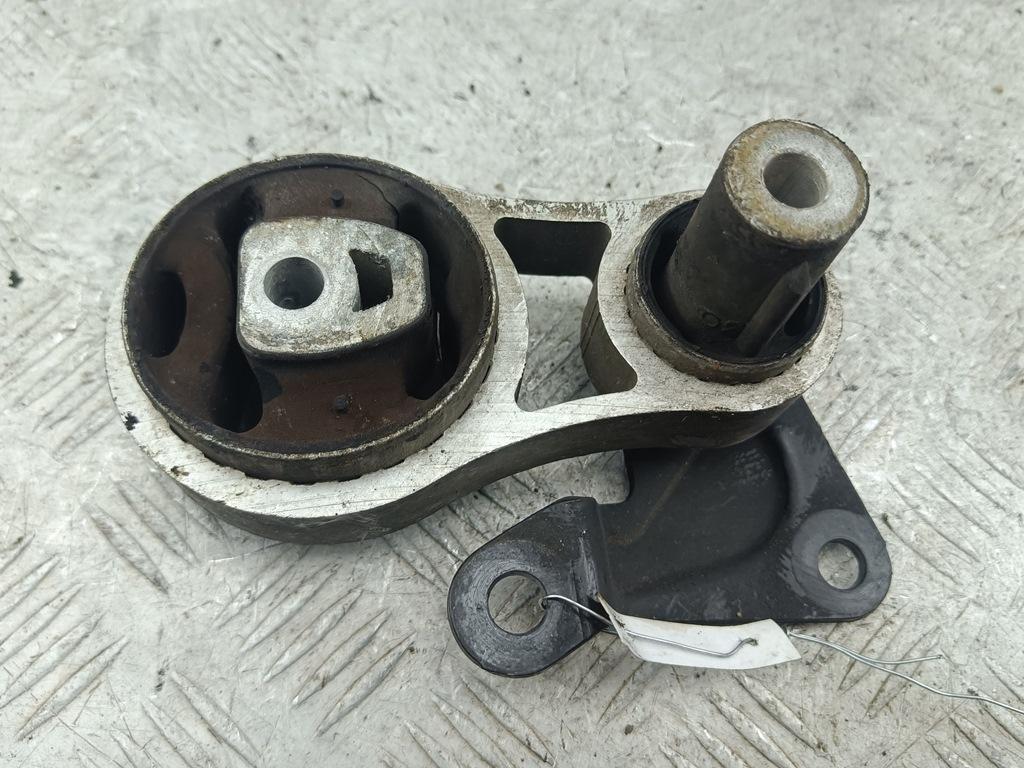 подушка крепления КПП Ford Fusion 2004, 1.6 л., i, бензин, МКПП, серый, хетчбэк 5 дв.