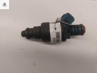 форсунка Volkswagen Polo 3 поколение 1999, 1.6 л., бензин, МКПП, синий, универсал, 037906031AD