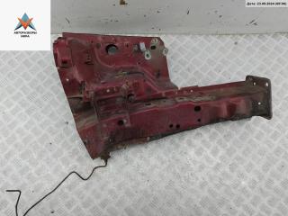 часть кузова (вырезанный элемент) Ford Focus 1 поколение [рестайлинг] 2002, 1.8 л., бензин, МКПП, красный, седан