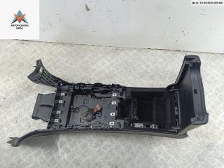 подлокотник Jaguar XJ X351 2011, 3.0 л., дизель, АКПП, чёрный, седан, CFC640725