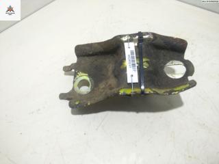 крепление стабилизатора / втулки стабилизатора Peugeot 307 1 поколение [рестайлинг] 2005, 2.0 л., дизель, МКПП, чёрный, универсал, 307