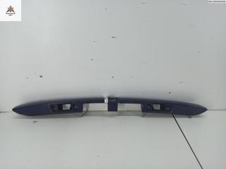 накладка подсветки номера Audi A3 8L 1999, 1.6 л., бензин, МКПП, синий, хетчбэк 3 дв., 8D9827574