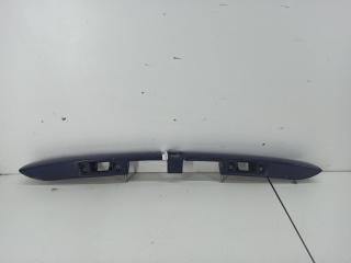 накладка подсветки номера Audi A3 8L 1999, 1.6 л., бензин, МКПП, синий, хетчбэк 3 дв., 8D9827574