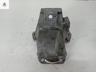 кронштейн двигателя Audi A4 B6 2002, 2.4 л., бензин, АКПП, синий, универсал, 8E0199308H