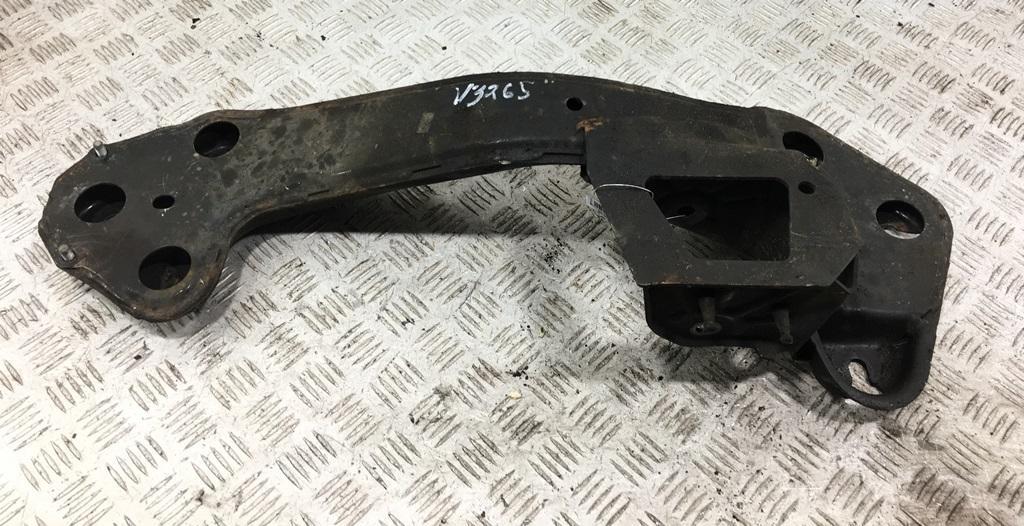кронштейн КПП BMW X5 E53 2002, 4.4 л., бензин, АКПП, зелёный, внедорожник 5 дв.