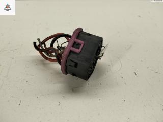 разъем (фишка) проводки Volkswagen Bora 1 поколение 1998, 1.9 л., дизель, МКПП, серый, седан, 4A0971975