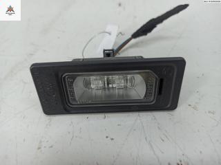 подсветка номера Audi Q3 8U 2012, 2.0 л., дизель, АКПП, серый, внедорожник 5 дв., 4G0943021