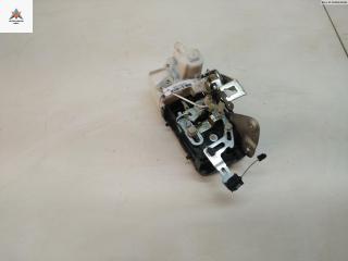 замок двери передней левой Volkswagen Fox 2 поколение [рестайлинг] 2007, 1.2 л., бензин, МКПП, красный, хетчбэк 3 дв.