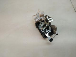 замок двери передней левой Volkswagen Fox 2 поколение [рестайлинг] 2007, 1.2 л., бензин, МКПП, красный, хетчбэк 3 дв.