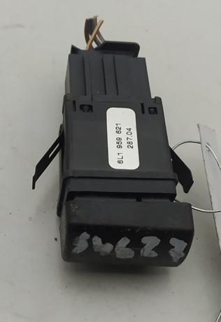 кнопка обогрева заднего стекла SEAT Ibiza 2004, 1.4 л., бензин, МКПП, чёрный, хетчбэк 3 дв., 6L1959621