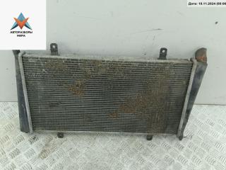 радиатор охлаждения Mitsubishi Carisma 1 поколение [рестайлинг] 2001, 1.9 л., дизель, МКПП, синий, хетчбэк 5 дв.