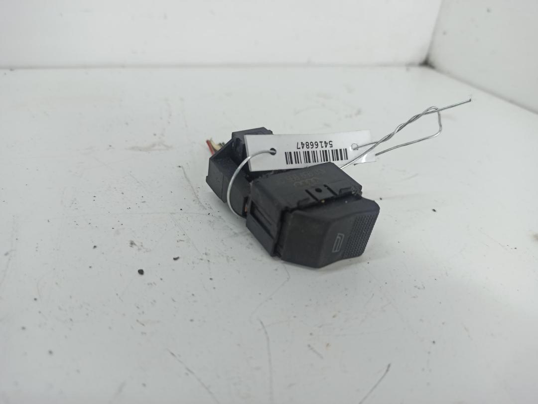 кнопка стеклоподъемника переднего правого Audi A4 B5 1996, 1.6 л., бензин, АКПП, красный, седан, 4D0959855 - фото №1