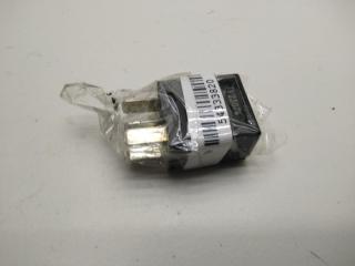 реле (прочие) Ford Focus 2 поколение 2004, 1.4 л., бензин, МКПП, чёрный, хетчбэк 3 дв.