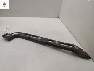 кронштейн заднего бампера Opel Vectra C 2002, 3.2 л., бензин, МКПП, красный, хетчбэк 5 дв., 24402936