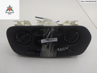 блок управления печки / климат-контроля Mitsubishi Lancer 8 поколение 1997, 1.3 л., бензин, МКПП, синий, седан