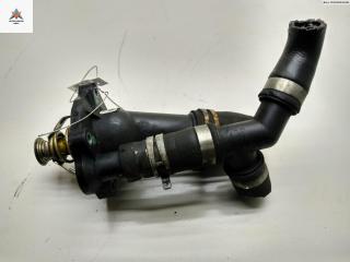 корпус термостата Ford Focus 2 поколение [рестайлинг] 2008, 1.8 л., бензин, МКПП, чёрный, хетчбэк 3 дв., 4M5GGA