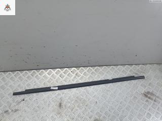 Молдинг стекла двери задней левой наружный Opel Astra H/Family [рестайлинг] 2006, 1.7 л., дизель, МКПП, серый, универсал, 24468037