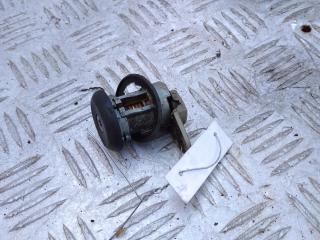 личинка дверного замка Ford Courier 1996, 1.8 л., дизель, МКПП, белый, фургон