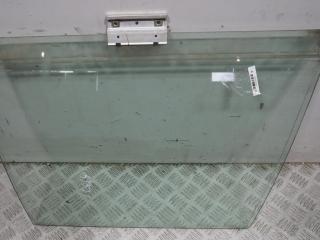 стекло двери задней левой BMW 3 серия E30 [рестайлинг] 1993, 1.6 л., бензин, МКПП, зелёный, универсал