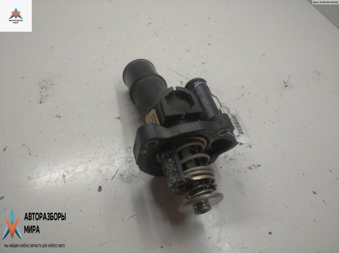 корпус термостата Ford C-Max 1 поколение 2004, 1.8 л., бензин, МКПП, синий, минивэн, 4M5G8575EA - фото №1