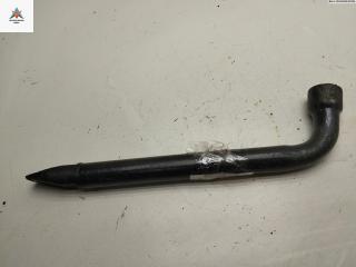 ключ колесный (балонный) Ford Focus 1 поколение [рестайлинг] 2004, 1.4 л., бензин, МКПП, серый, хетчбэк 5 дв.