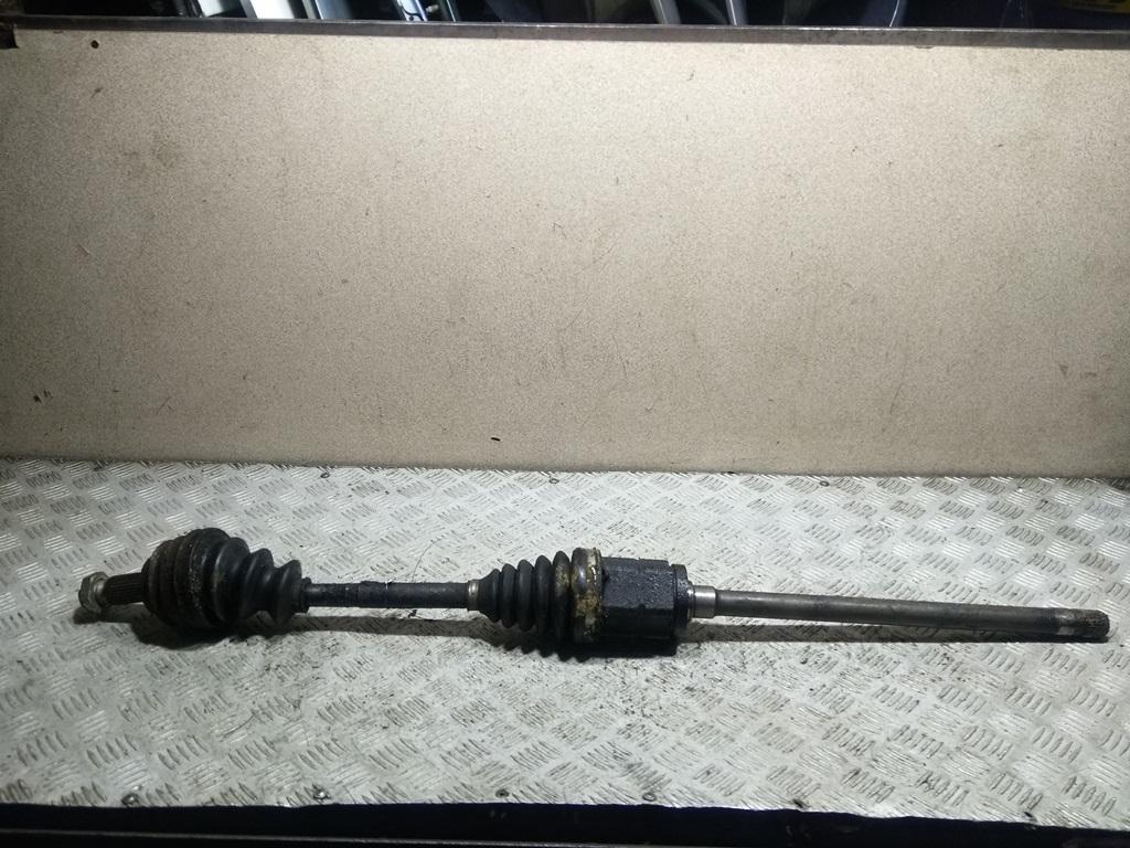 полуось передняя правая (приводной вал, ШРУС) BMW X5 E53 2001, 3.0 л., дизель, АКПП, чёрный, внедорожник 5 дв.
