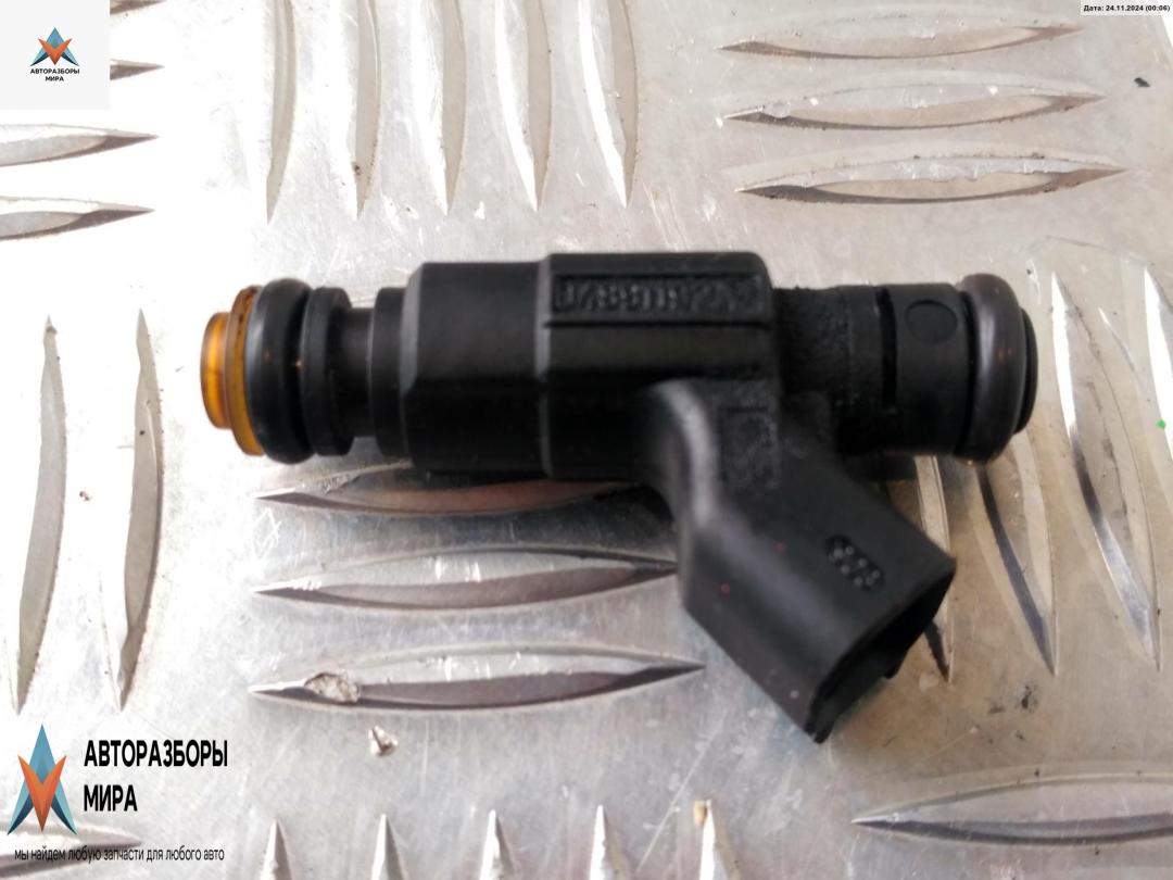 форсунка Mini Cooper R50 2001, 1.6 л., бензин, МКПП, серый, хетчбэк 3 дв., 04891192AA - фото №1