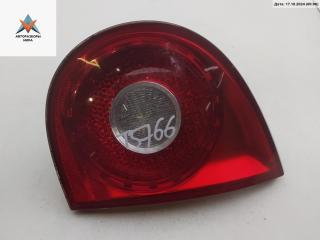 фонарь крышки багажника правый Volkswagen Golf 5 поколение 2004, 1.4 л., бензин, МКПП, серый, хетчбэк 5 дв., 1K6945094E