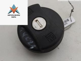 пробка топливного бака Opel Corsa B [рестайлинг] 1998, 1.0 л., бензин, МКПП, красный, хетчбэк 3 дв.