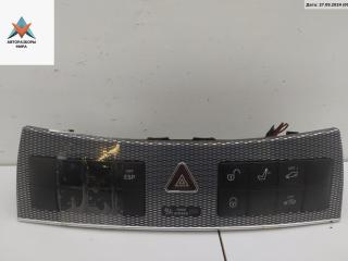 кнопка аварийной сигнализации Mercedes-Benz CLK-Класс C209/A209 [рестайлинг] 2005, 2.7 л., дизель, АКПП, чёрный, купе, 2096890031, 2038701710