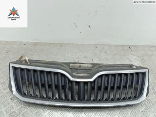 решетка радиатора Skoda Rapid 1 поколение 2016, серый, хетчбэк 5 дв.